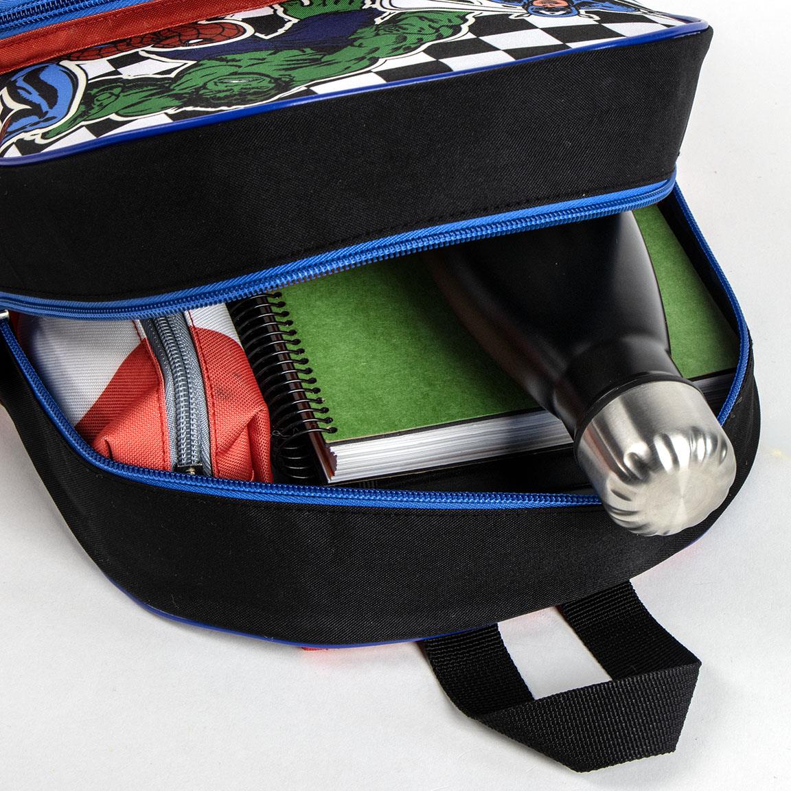 Mochila infantil avengers