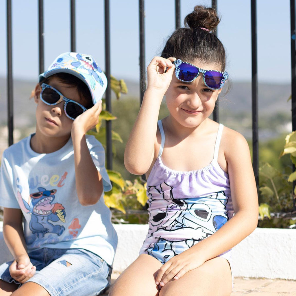 Gorra set gafas de sol stitch