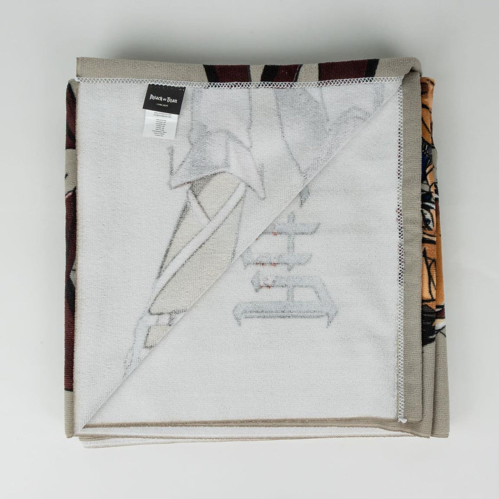 Toalla microfibra attack on titan