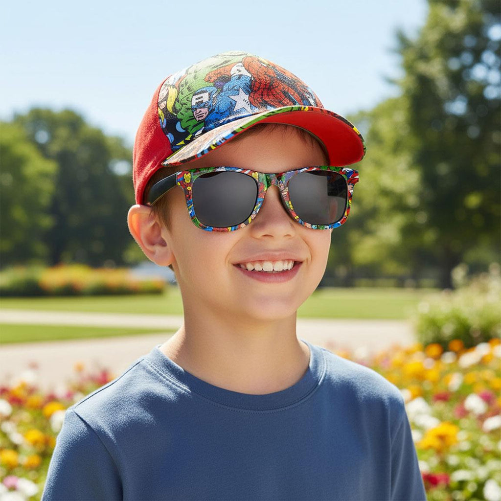 Gorra set gafas de sol avengers