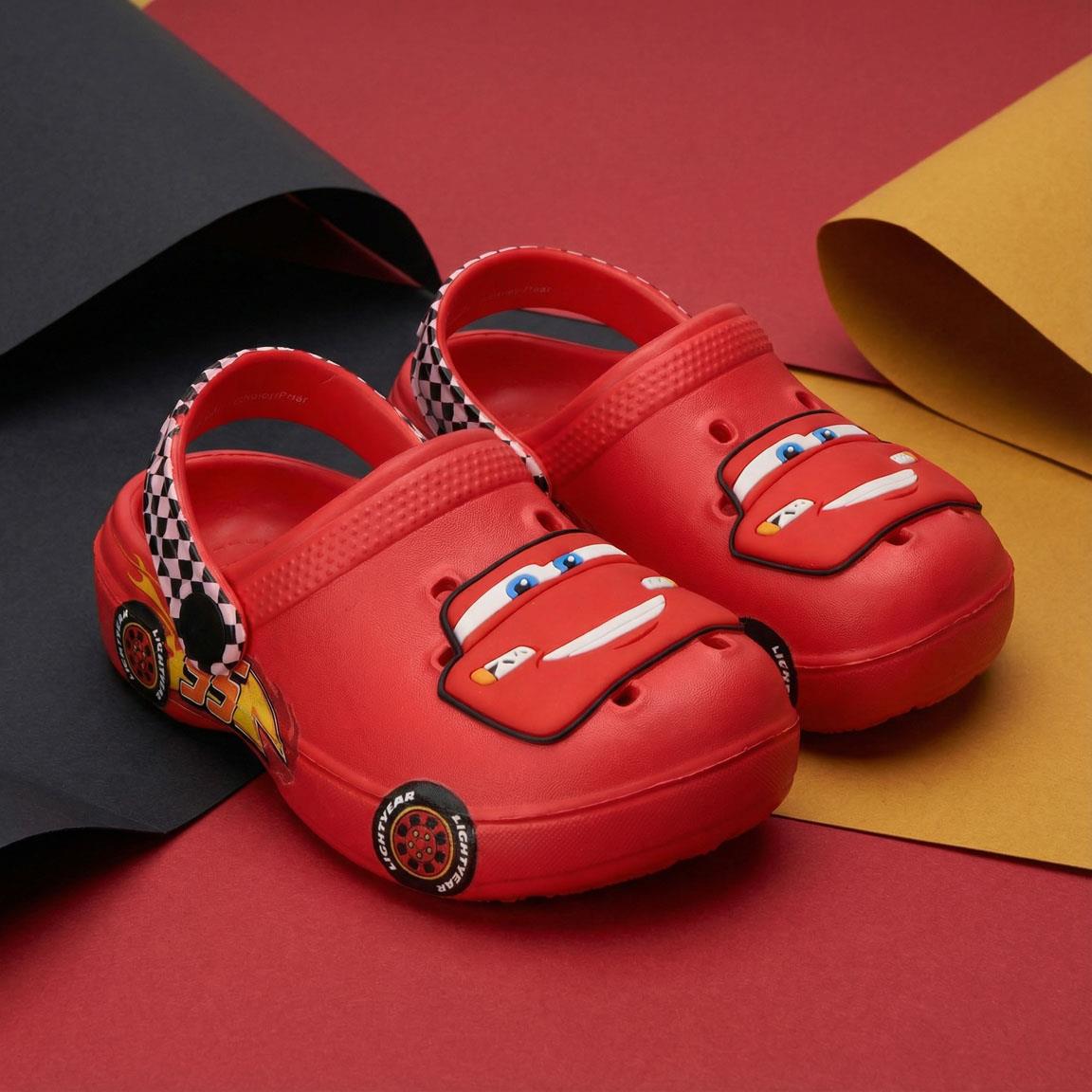 Zuecos premium pins cars