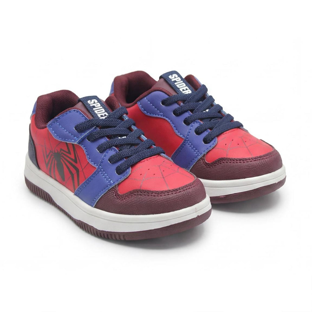 Deportiva suela pvc personaje marvel