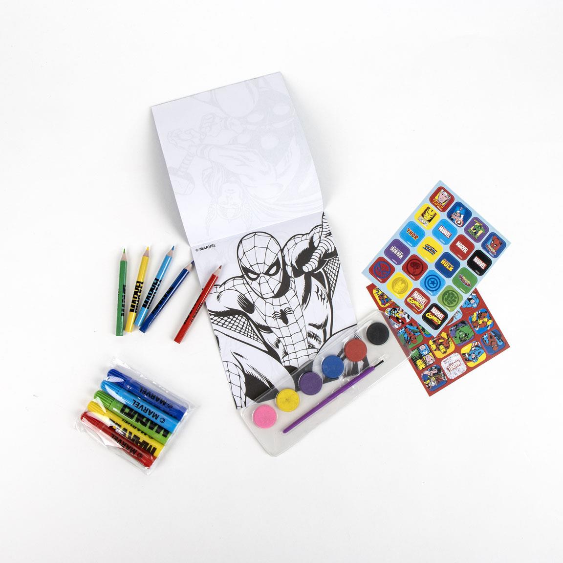 Set coloreable mochila avengers