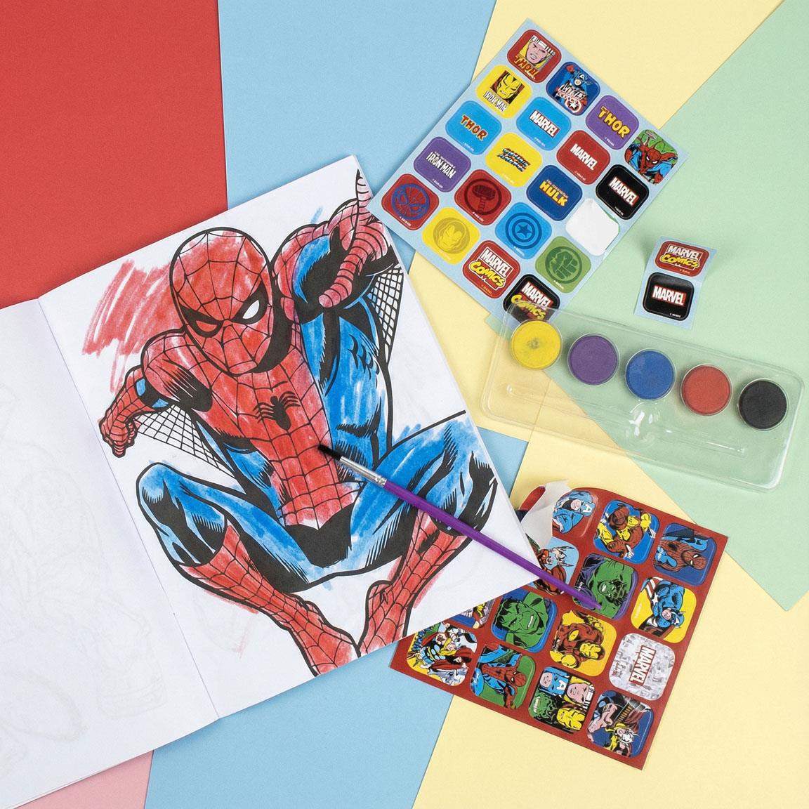 Set coloreable mochila avengers