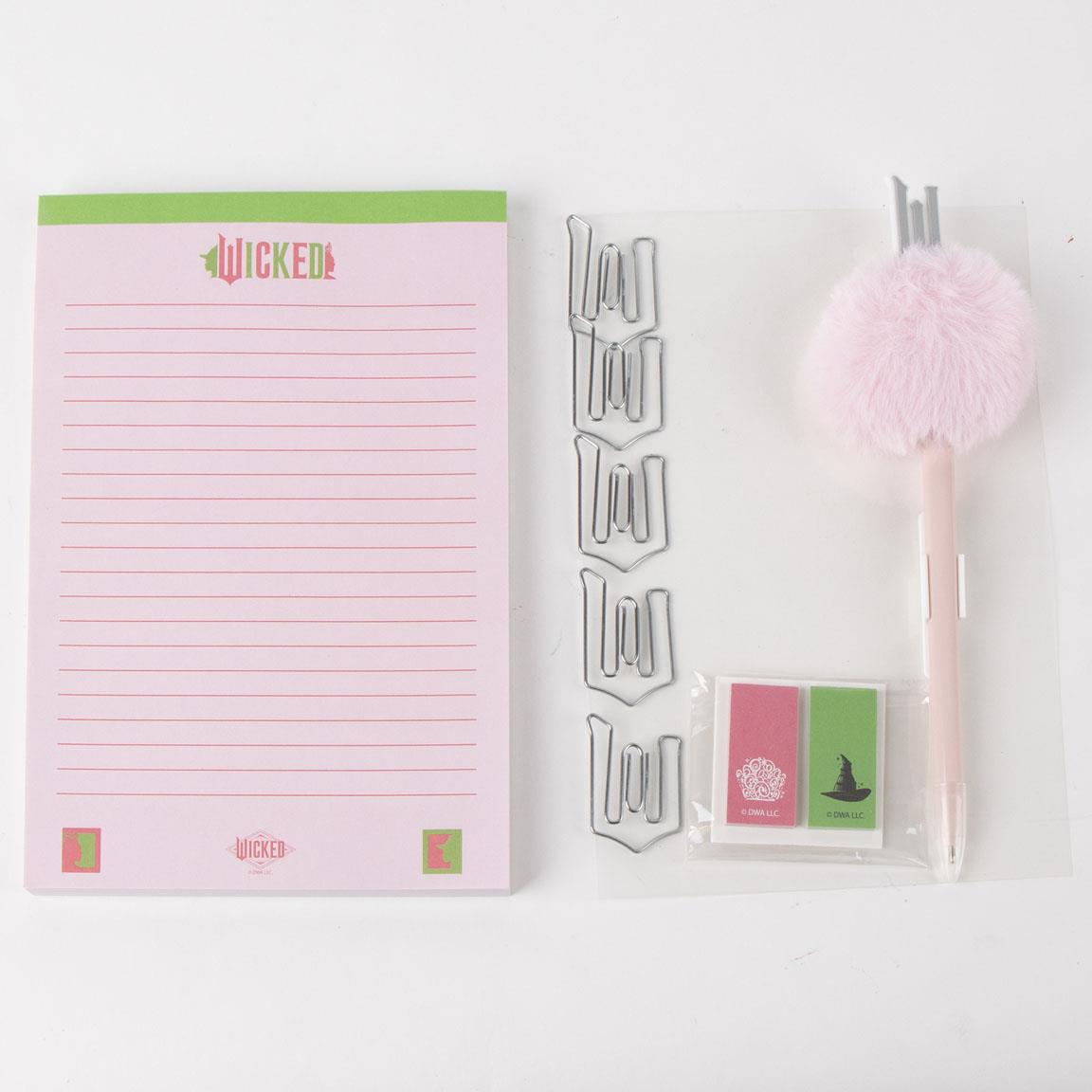 Set de papelería wicked